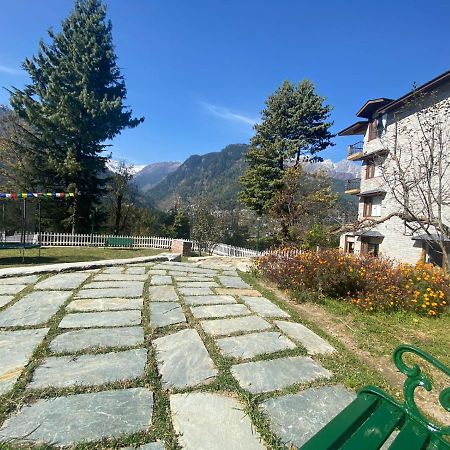 Aloka Resort Manāli Esterno foto